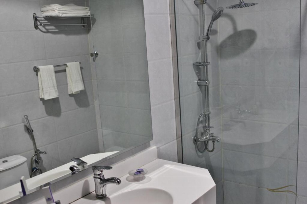 Carawan Alkhaleej Hotel